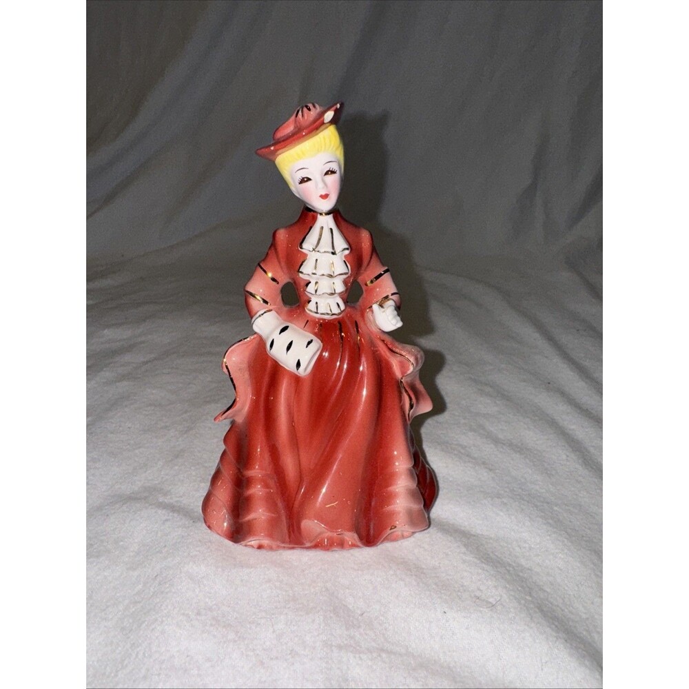 Vintage Beautiful NAPCO LADY MARION Figurine “A2628/Rose” 6 Inches Tall
